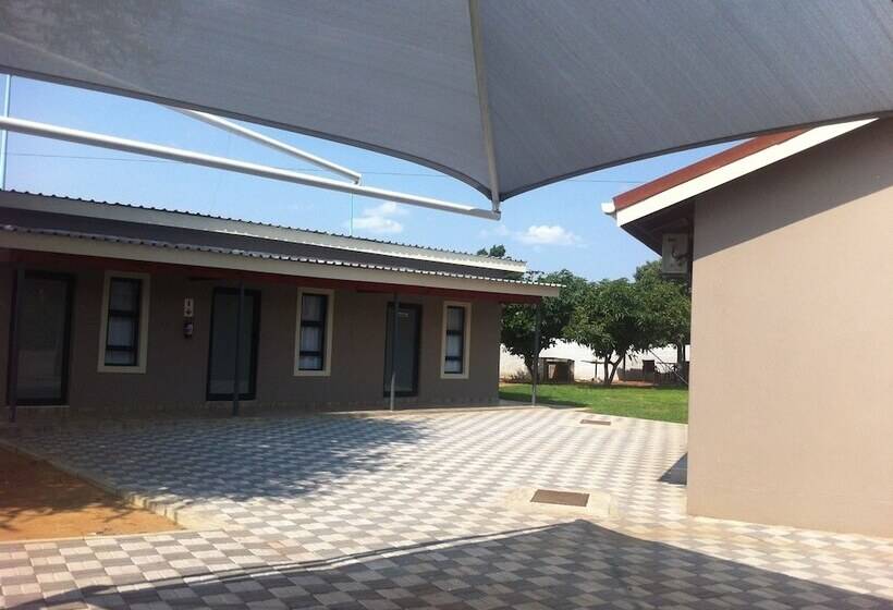 پانسیون Cosy Palms Guest House