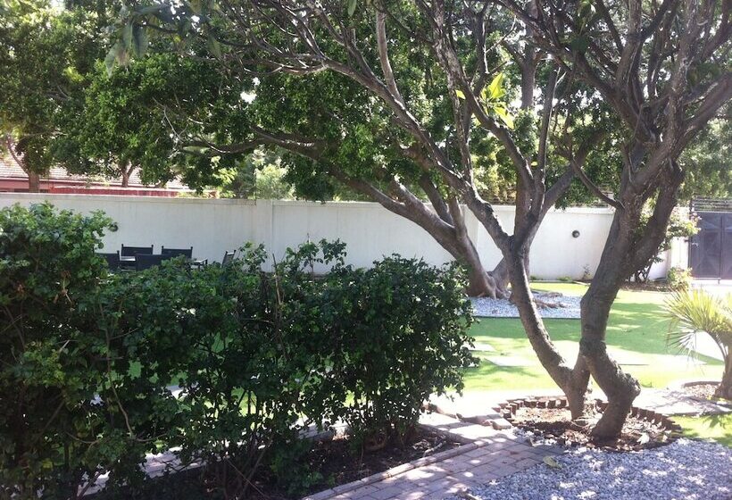 پانسیون Cosy Palms Guest House