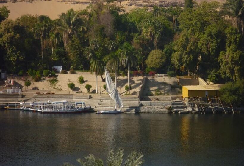 پانسیون El Prince Guesthouse