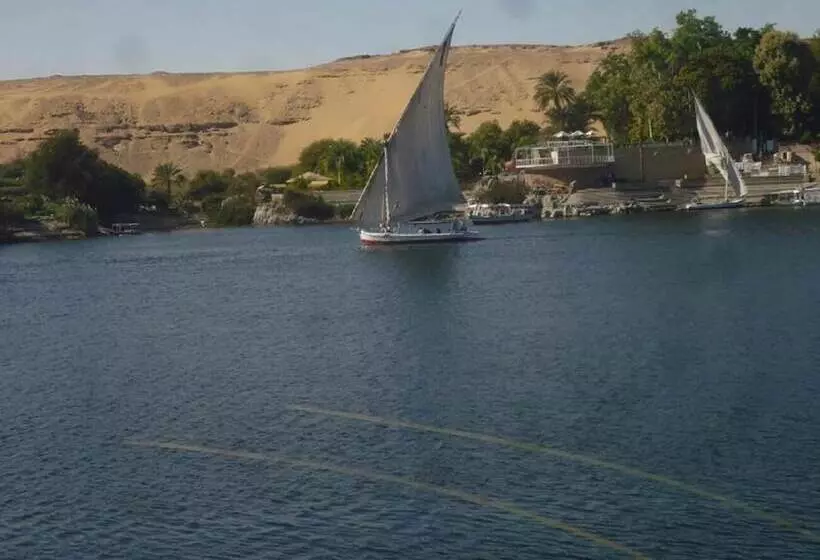 پانسیون El Prince Guesthouse