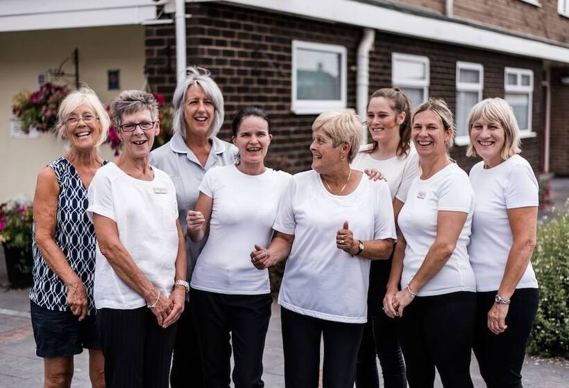 펜션 Holcombe Guest House