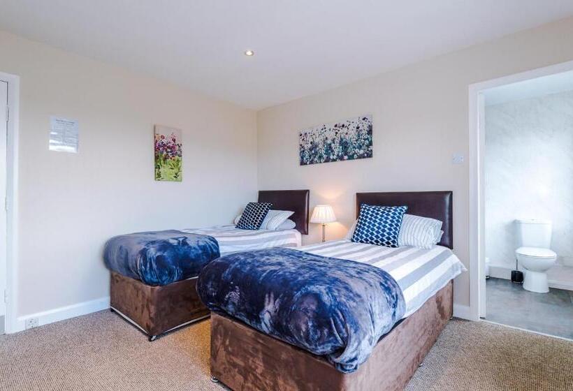 펜션 Holcombe Guest House