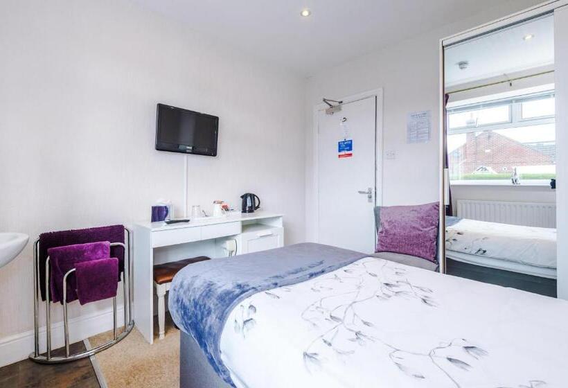 펜션 Holcombe Guest House