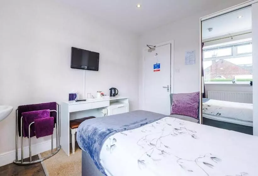 Majatalo Holcombe Guest House