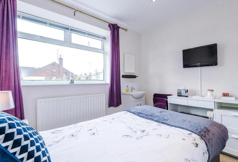 펜션 Holcombe Guest House