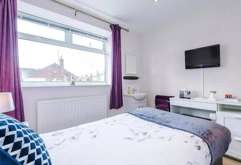 Majatalo Holcombe Guest House