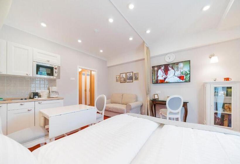 Revelton Studios Františkovy Lázně