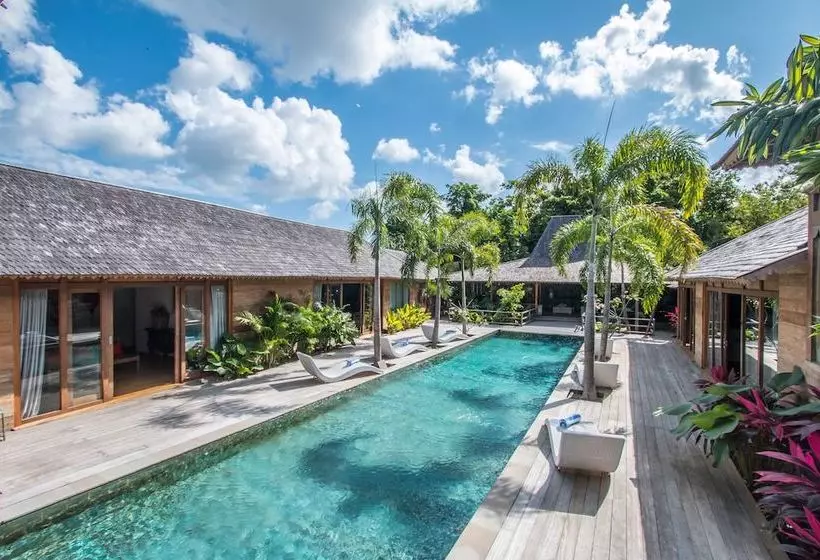 Secret River Villa