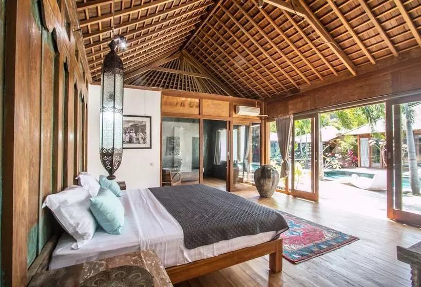 Secret River Villa