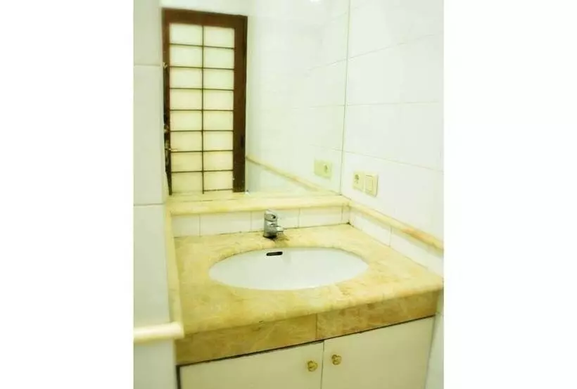 Villa Kota Bunga Ade