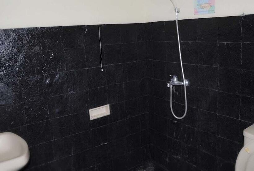 Villa Kota Bunga Ade