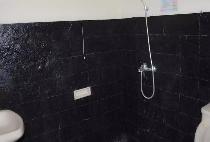 Villa Kota Bunga Ade