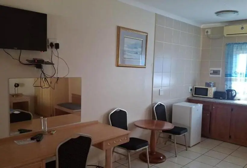 モーテル C Est Si Bon Accommodation At 03 Beitel, Mokopane