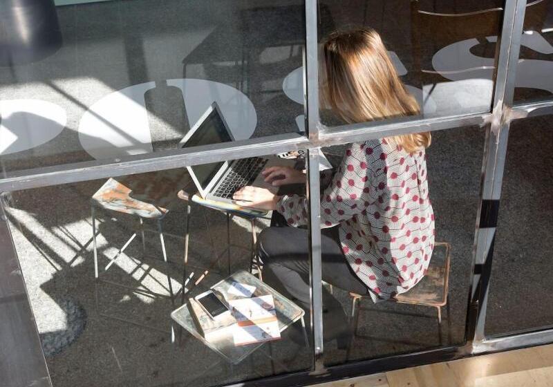 הוסטל Bed & Boarding