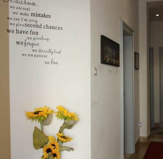 Bed and Breakfast Central House