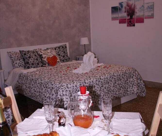 Bed and Breakfast Central House