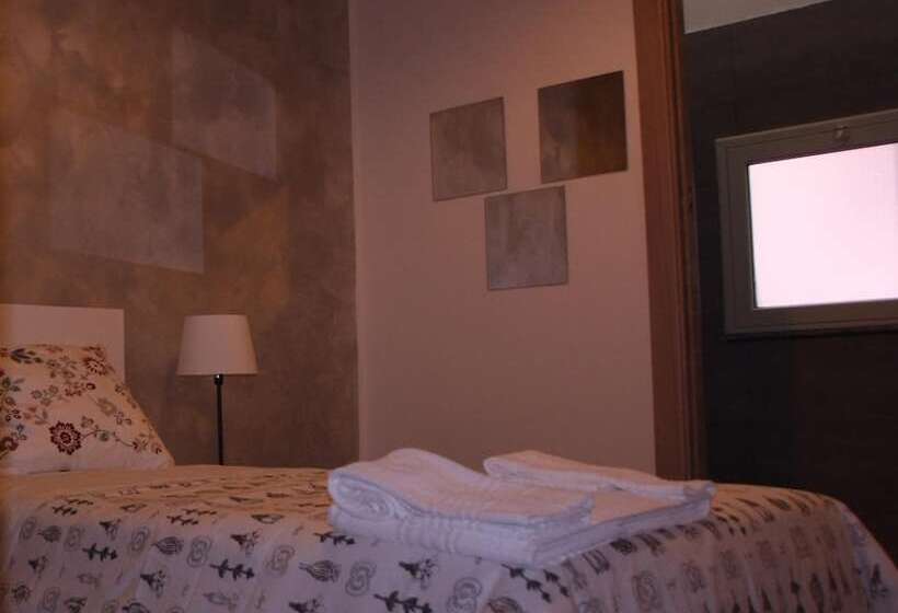 Bed and Breakfast Central House