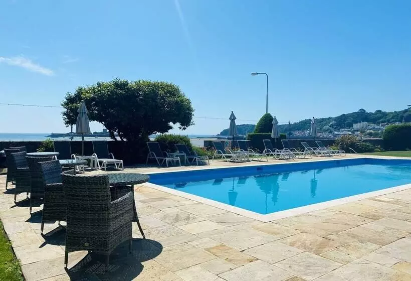 ベッドアンドブレックファースト La Haule Manor