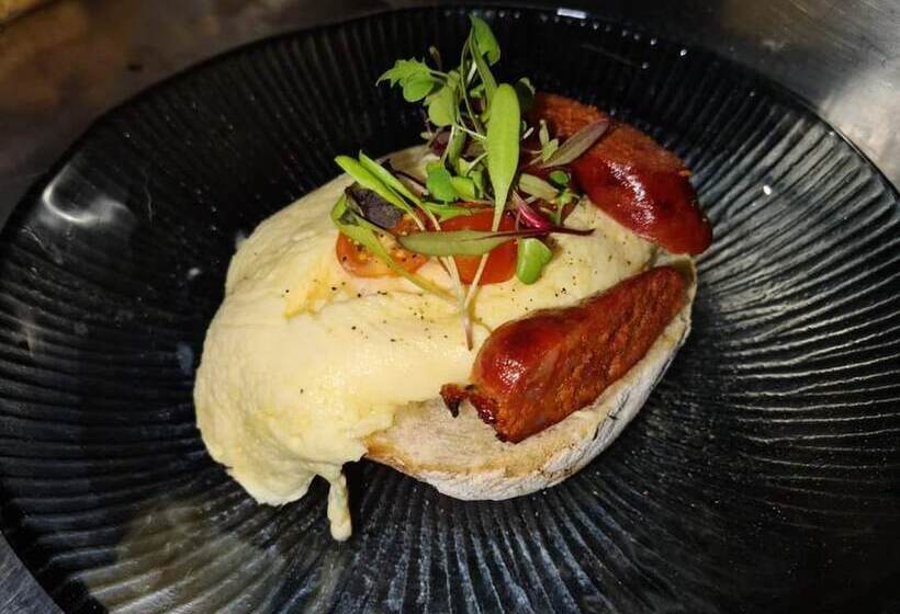 Bed and Breakfast La Haule Manor