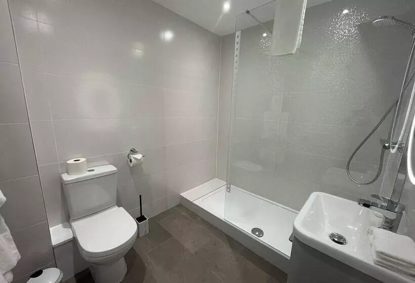 ベッドアンドブレックファースト La Haule Manor