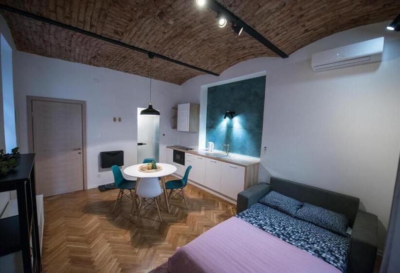 City Apartments Green Oasis