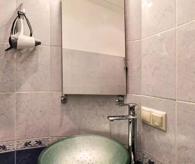 Hotelli Antis House Uninn