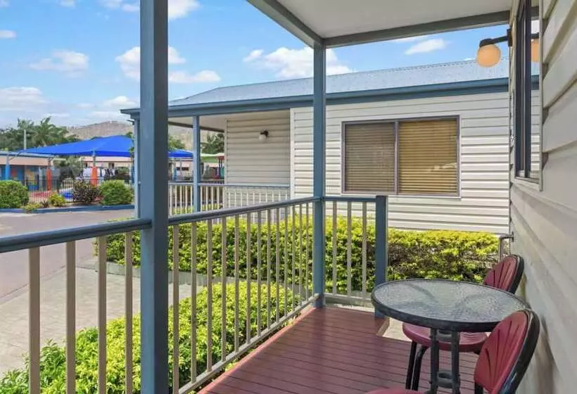 Hotelli Discovery Parks  Townsville