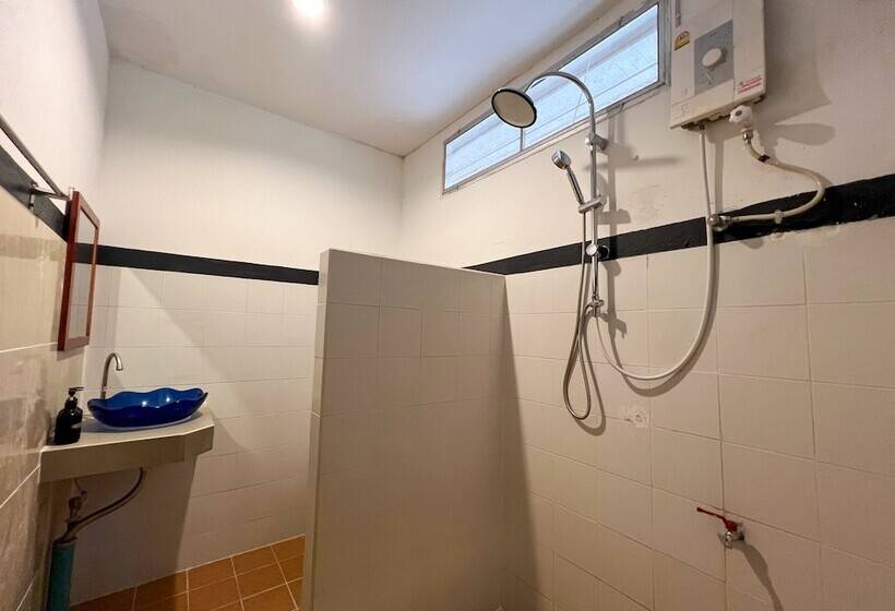 酒店 Dong Talay Lipe Beach Resort