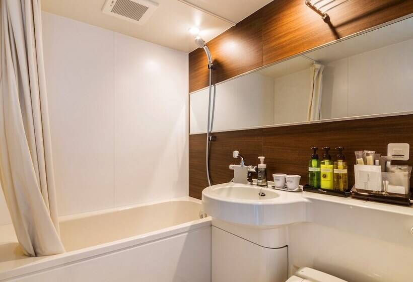 בית מלון כפרי Livemax Kakegawaekimae