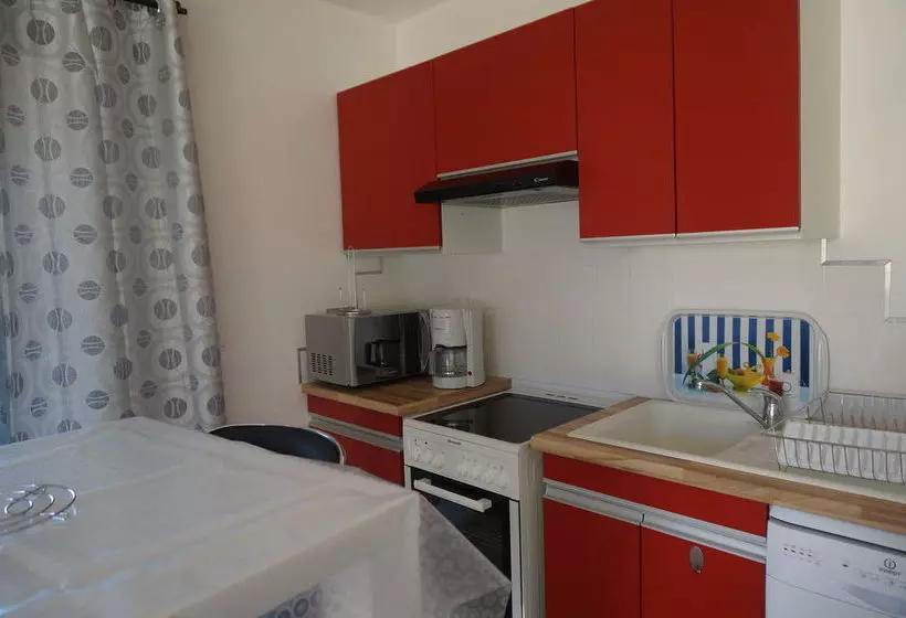 هتل Résidence Kallisté L'isulana