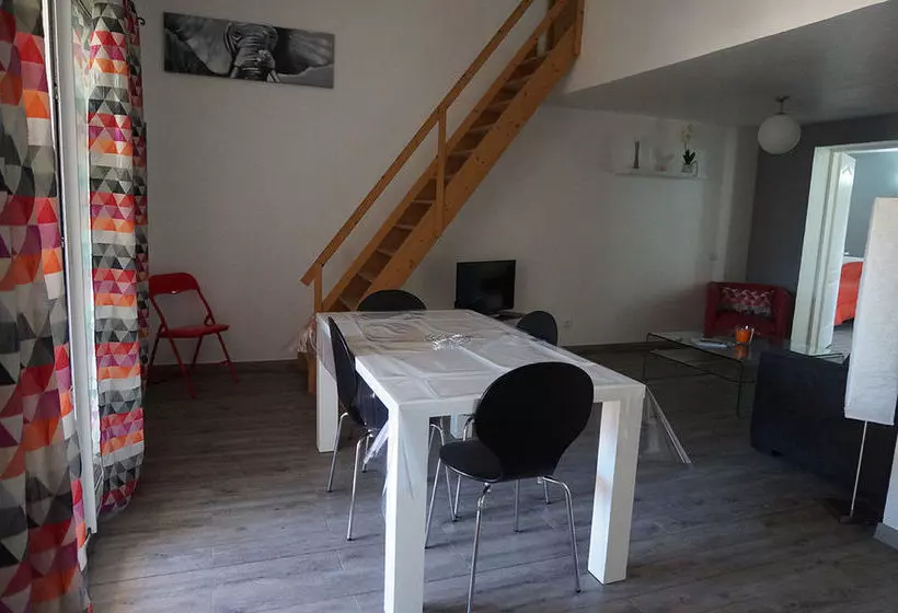 هتل Résidence Kallisté L'isulana