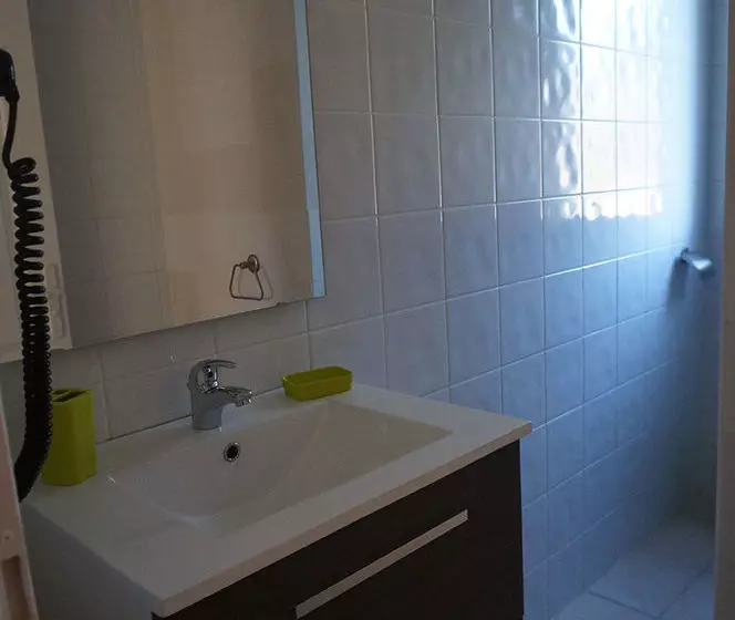 هتل Résidence Kallisté L'isulana