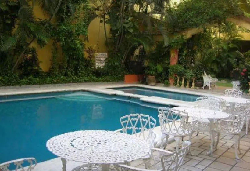 Hotelli Sol Del Pacifico