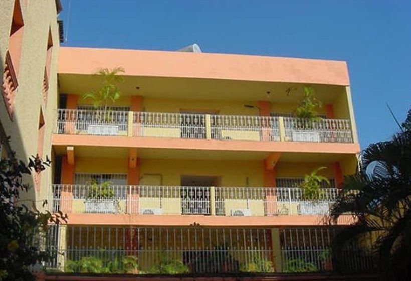 هتل Sol Del Pacifico