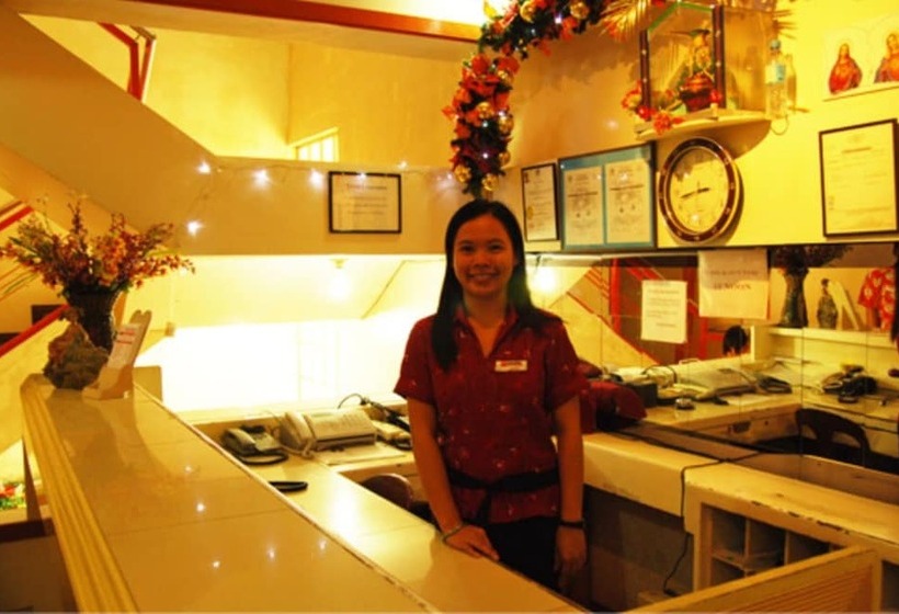 هتل Taver's Pension House