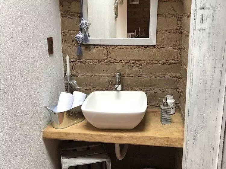 ホテル Xamikal   Adults Only