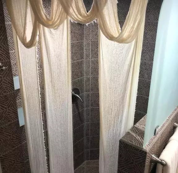 ホテル Xamikal   Adults Only