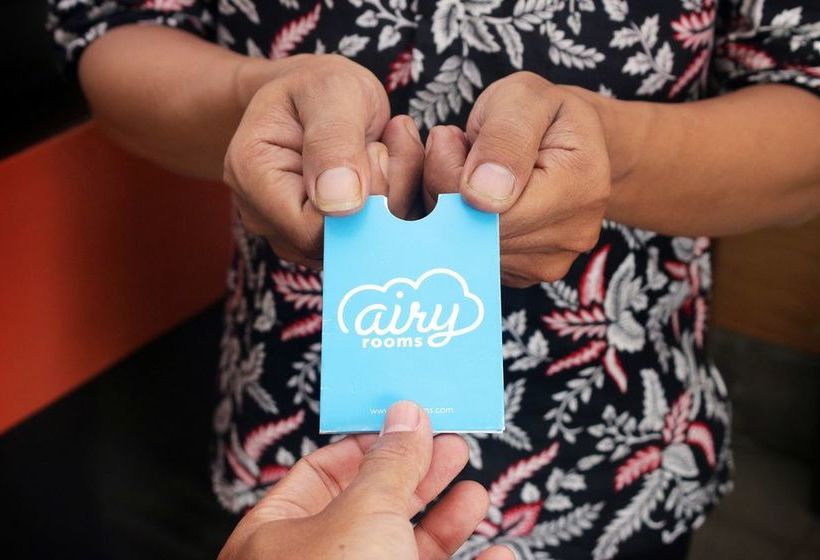 فندق على الطريق Airy Syariah Klojen Buring 9 Malang