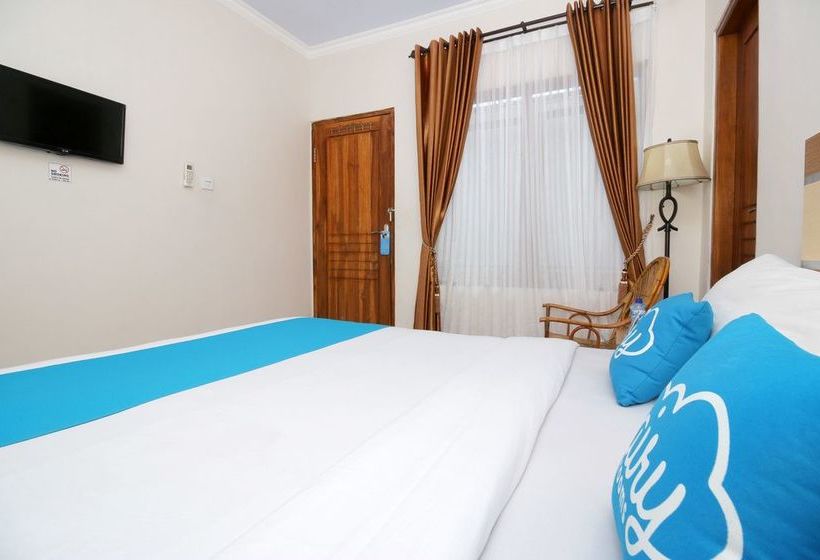 فندق على الطريق Airy Syariah Klojen Buring 9 Malang