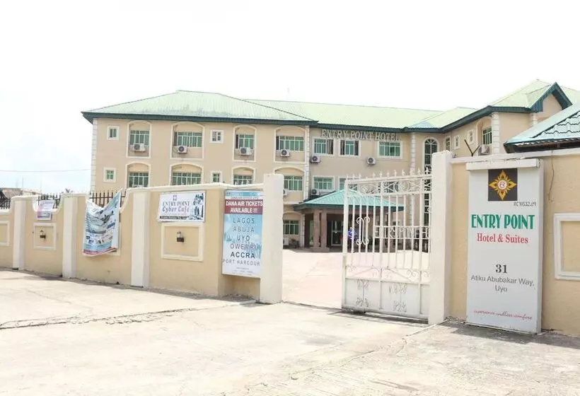 New Point Hotel And Suites