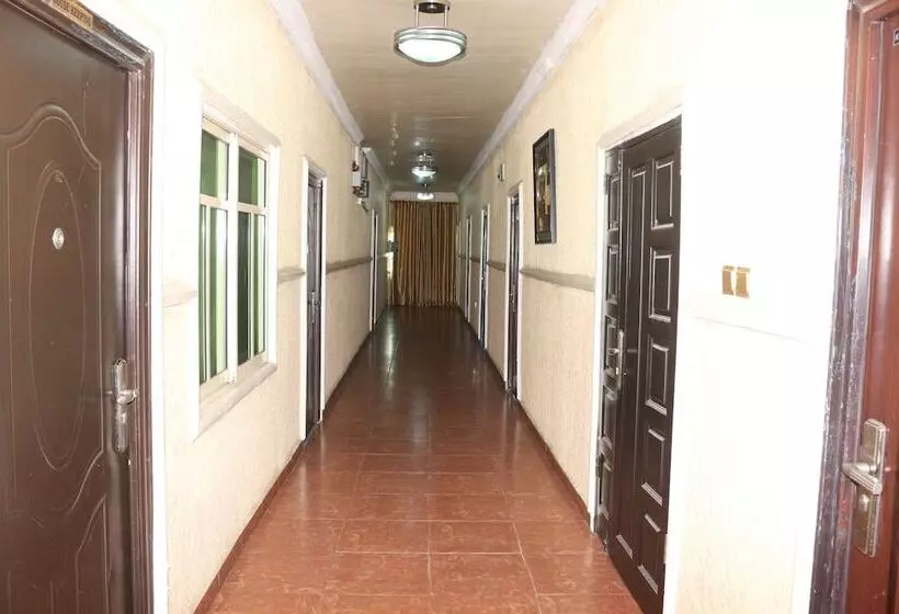 New Point Hotel And Suites