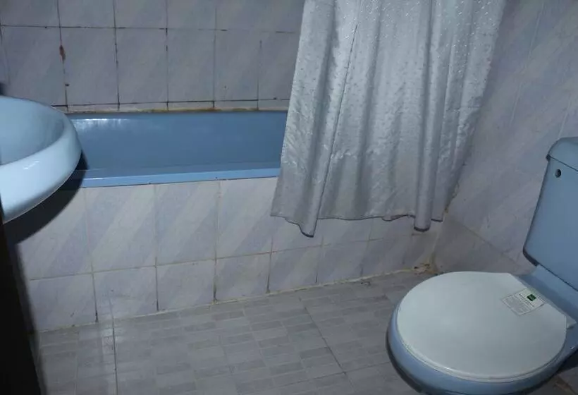 New Point Hotel And Suites