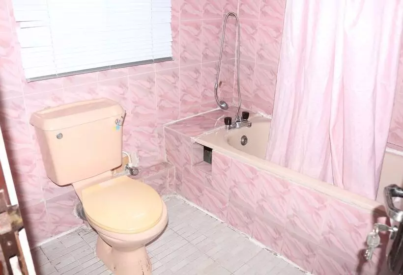 New Point Hotel And Suites