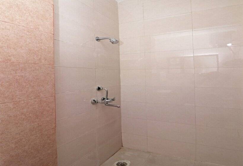 Oyo 12230 Hotel Mvm Inn And Restro