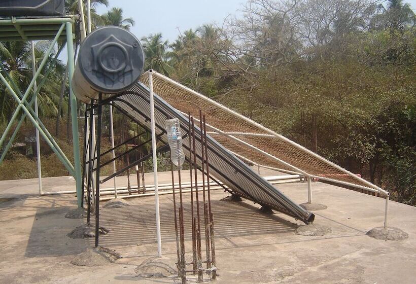 פנסיון Silver Moon Guest House