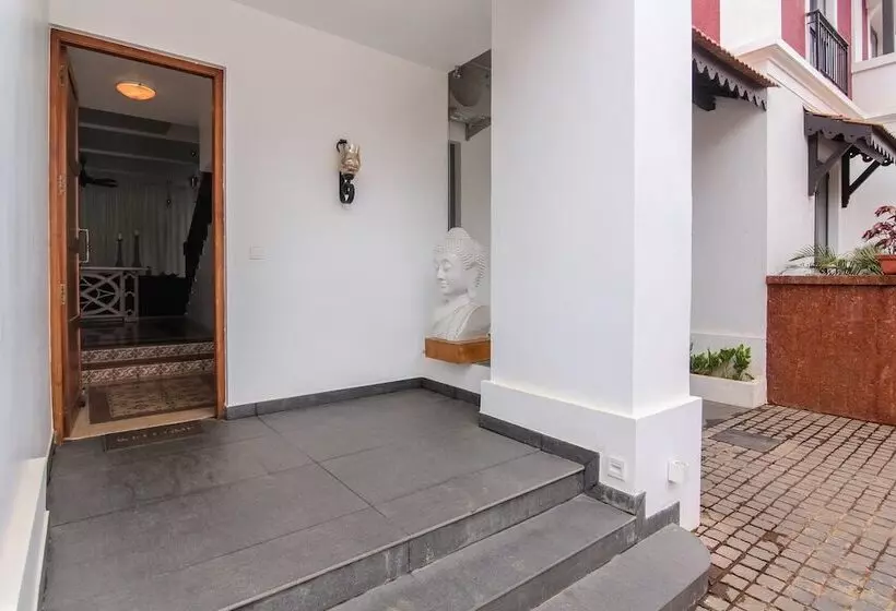 Sol Banyan Villa