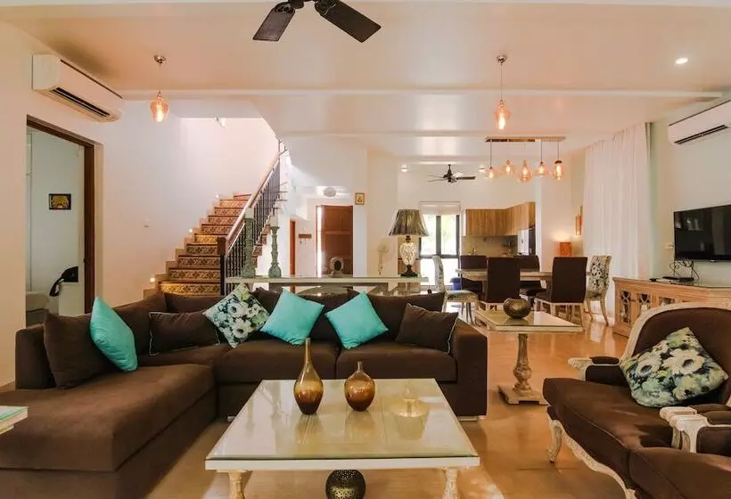 Sol Banyan Villa