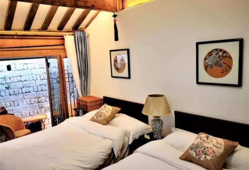 ユースホステル Colorful Mountain Boutique Inn