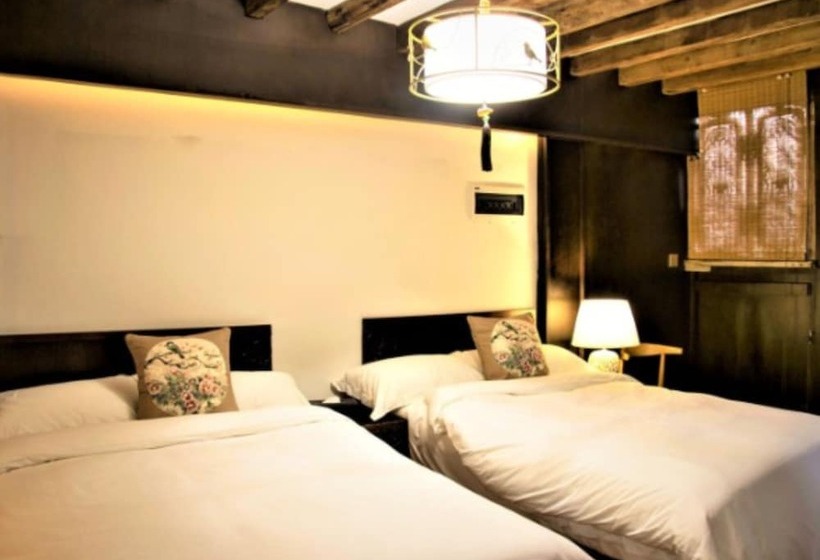 Retkeilymaja Colorful Mountain Boutique Inn