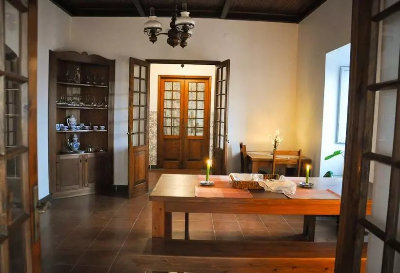 Aamiaismajoitus (B&B) Quinta Minuvida